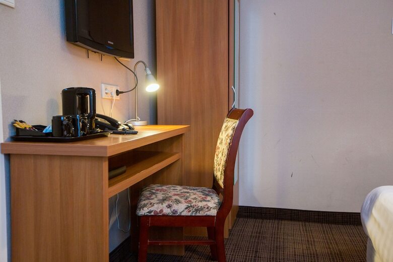 Central Park Hotel