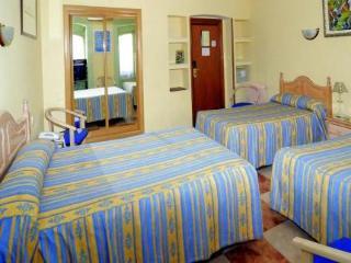 Hostal Plaza D'ort