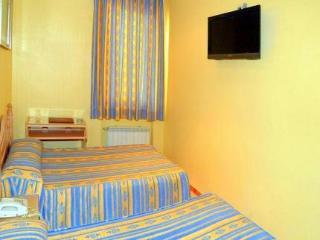 Hostal Plaza D'ort