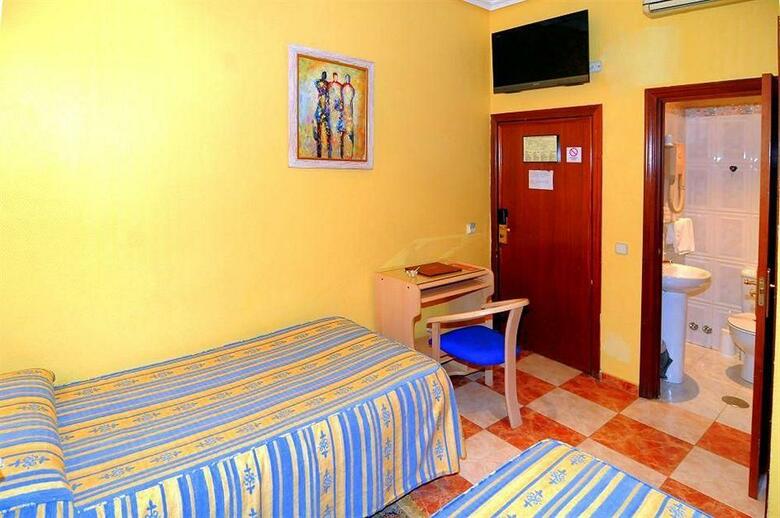 Hostal Plaza D'ort