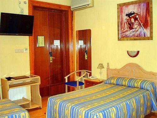 Hostal Plaza D'ort