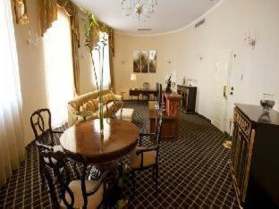 Grand Hotel Yerevan