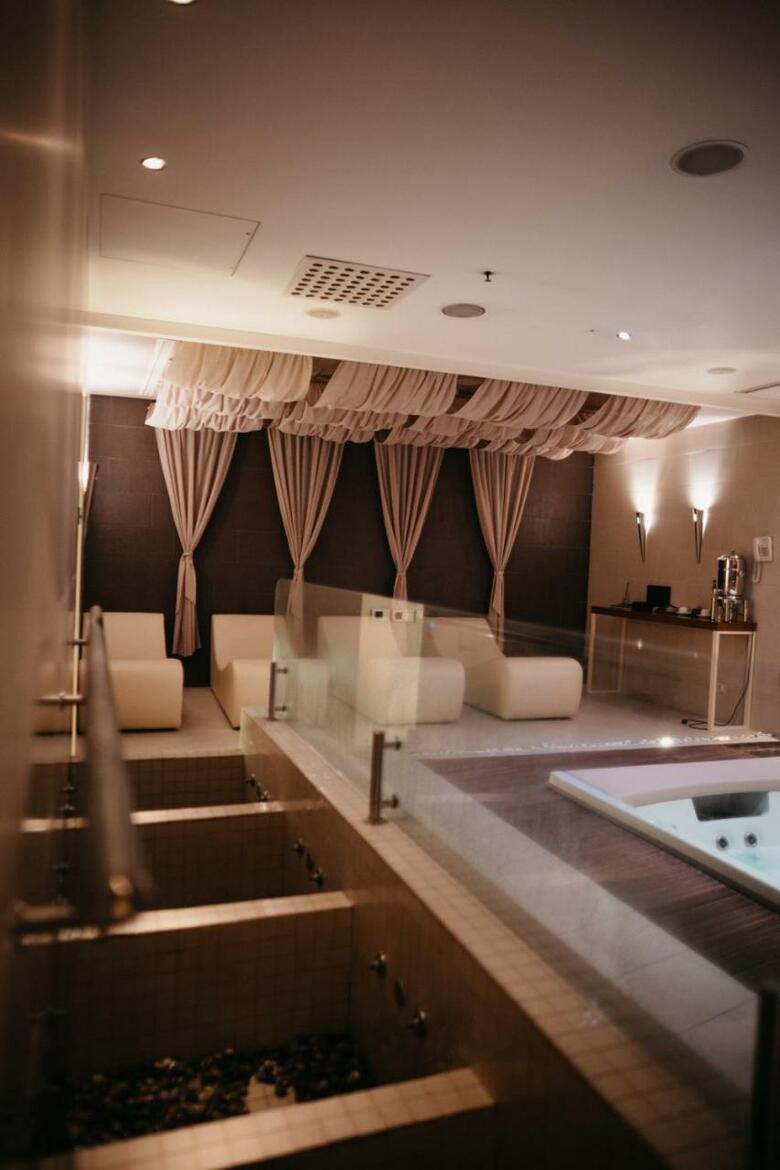 Grand Hotel Yerevan
