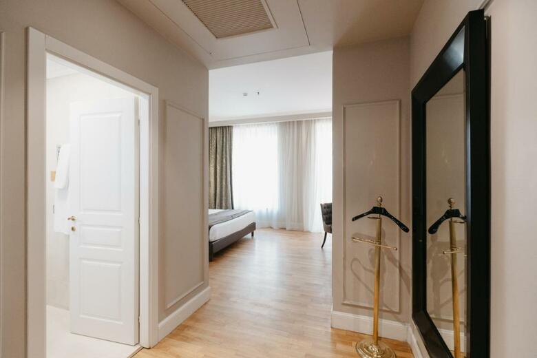 Grand Hotel Yerevan