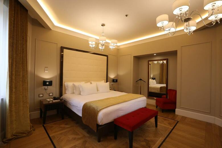 Grand Hotel Yerevan