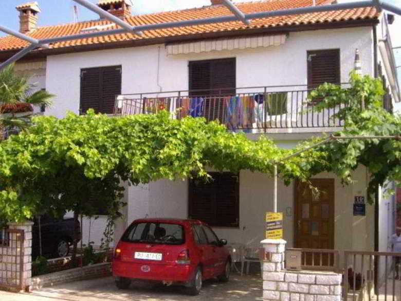 Hotel Apartmani Katana
