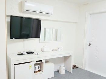Hotel Parkwood Incheon Airport
