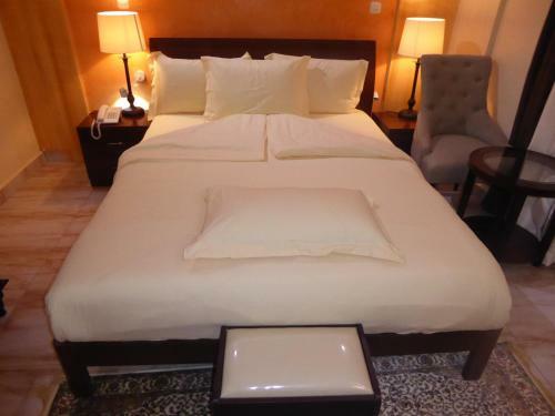 Safyad Hotel