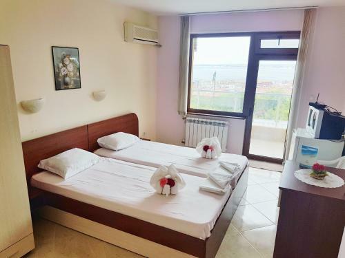 Hostal Guest House Byki