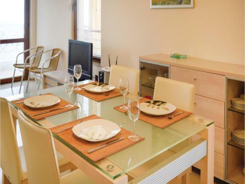 Two-bedroom Apartment In Balchik