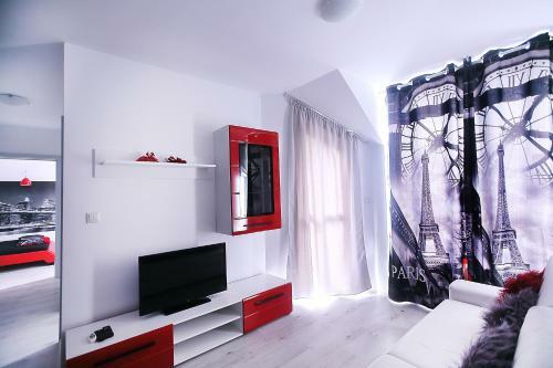 Apartamento Minismart Complex Rainbow Garden And Jacuzzi