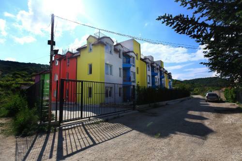 Apartamento Minismart Complex Rainbow Garden And Jacuzzi