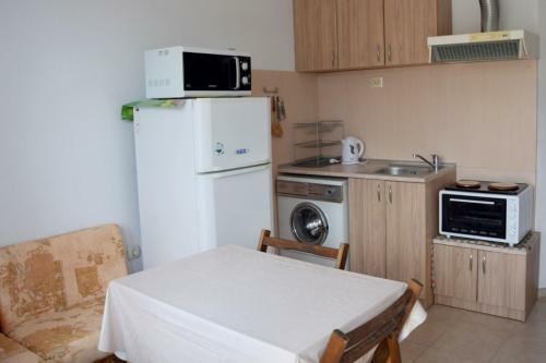 Hostal Guest Rooms Didi