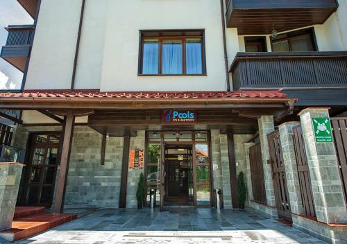 7 Pools Boutique Hotel & Spa