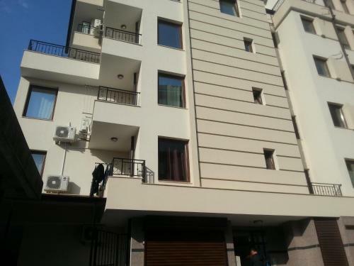 Apartamentos Flora Beach 3