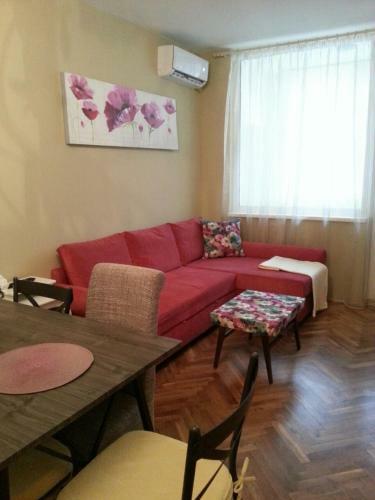 Florata Apartment