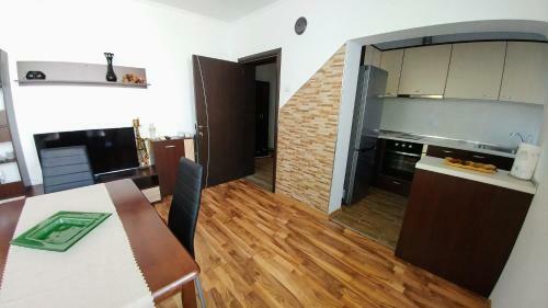 Single Apartment Elit