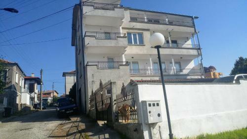 Single Apartment Elit
