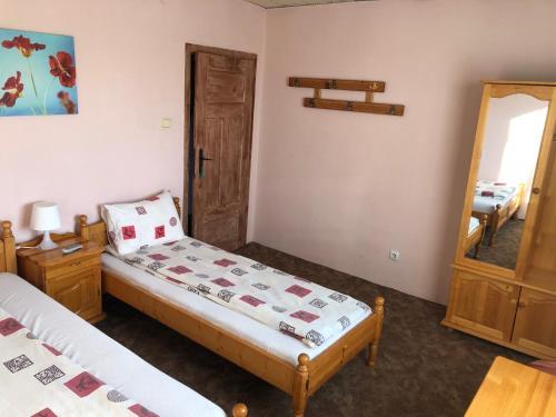 Hostal Andreevi Guest House