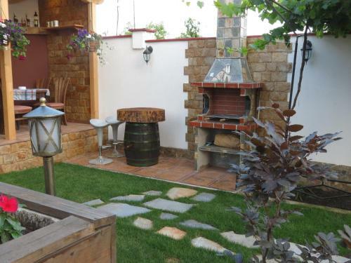 Hostal Aurora Guest House