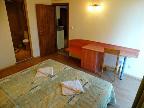 Hostal Golden House Private Aps