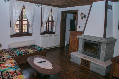 Hostal ?????????? ????