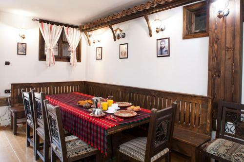 Hostal ?????????? ????