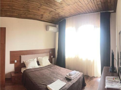 Three-bedroom Holiday Home In Kosharitsa Village