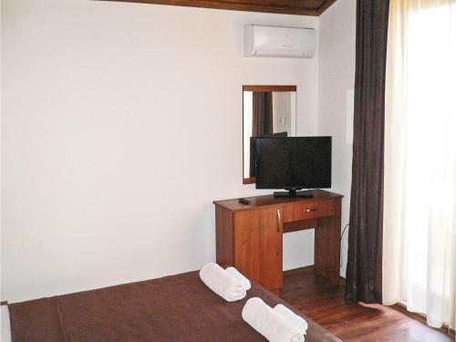 Three-bedroom Holiday Home In Kosharitsa Village