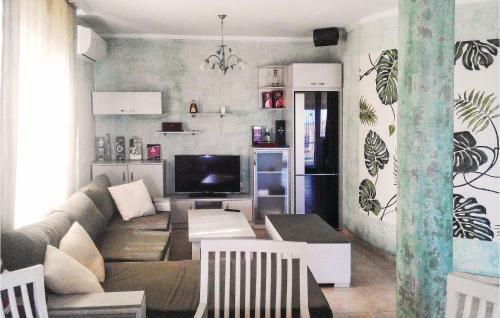 Three-bedroom Holiday Home In Kosharitsa Village