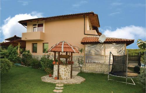 Five-bedroom Holiday Home In Lozenets