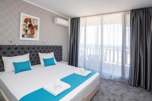 Hotel Oasis Del Sol ***