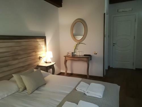 Hostal Manoleva House