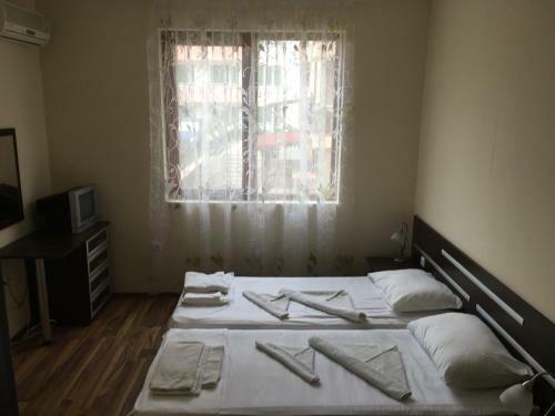 Apartment In Apolon 2