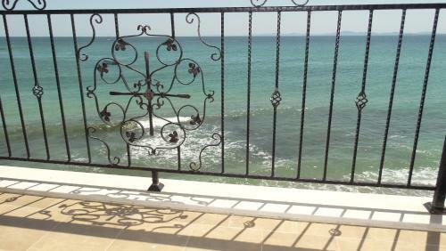 Akrotiria Beach Apart Complex