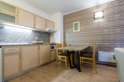 Apart Hotel Stenata