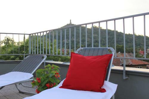 The Plovediv Button Square Apartment