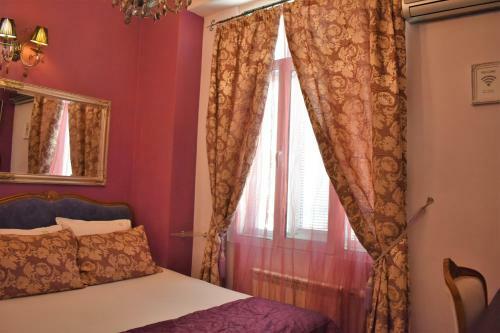 Hostal Guest House Elit