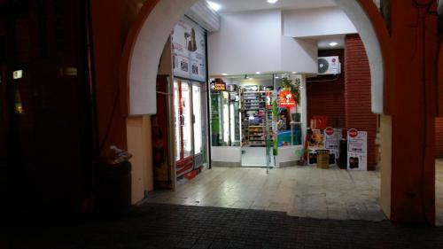 Hostal Guest House Center