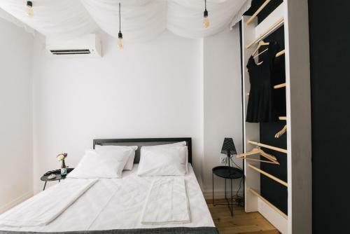 Hostal Mousehouse