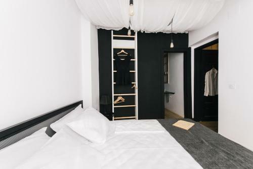 Hostal Mousehouse