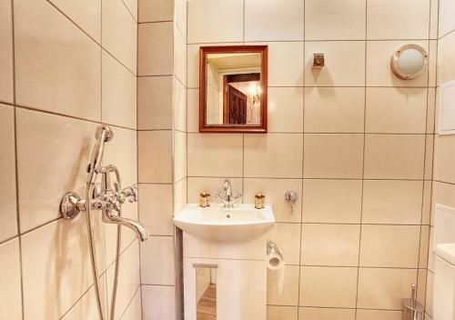 Hostal Photo House