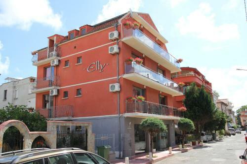 Hotel Elly