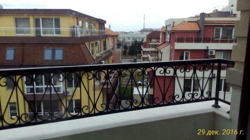 Aivazovsky Park Apartments