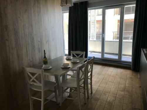 Botabara Del Mar Apartments