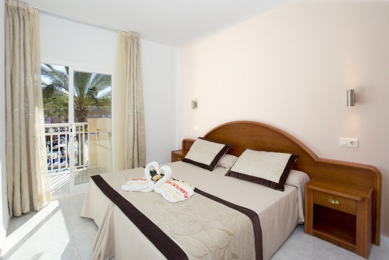 Aparthotel Playa Mar