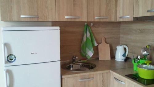 Mellia Park Apartment