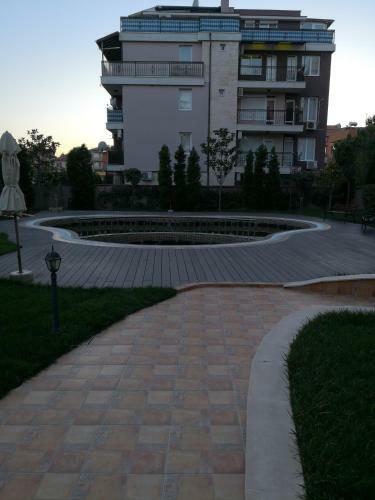 Mellia Park Apartment