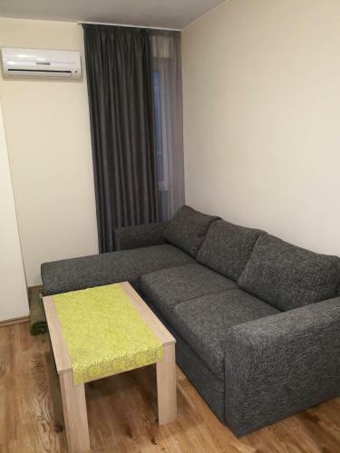 Mellia Park Apartment