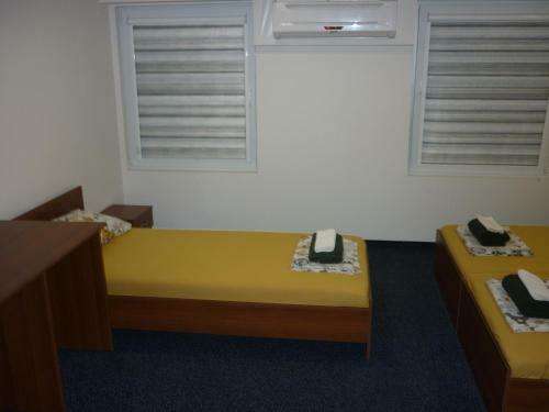 Hostal Yalta Guest House